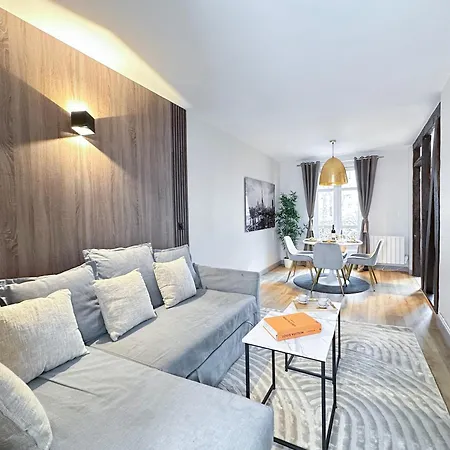 Champs - Elysees Finest Flat * Paříž