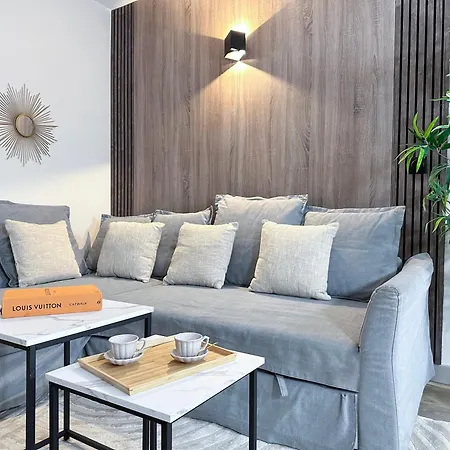 Champs - Elysees Finest Flat Paris